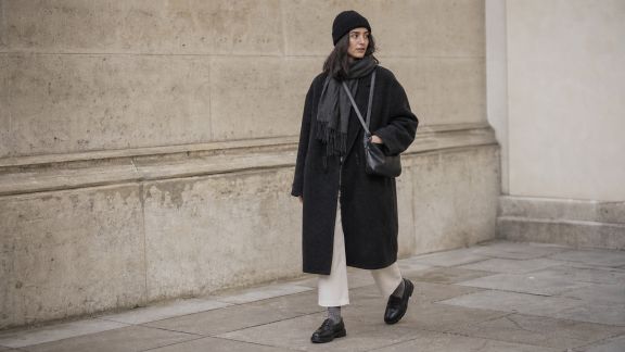 Comment bien porter un pantalon cropped en hiver