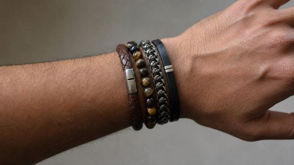 Les tendances bracelets pour hommes : quelles nouveautés en 2026 ?