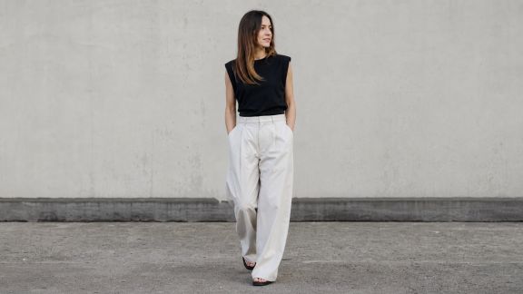 Comment adopter le pantalon oversize sans faux pas